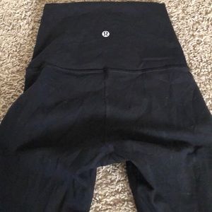 Lululemon wonder under 7/8 leggings size 2 NWOT